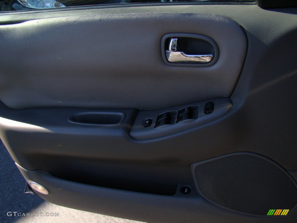 2002 626 LX V6 - Black Onyx / Gray photo #16