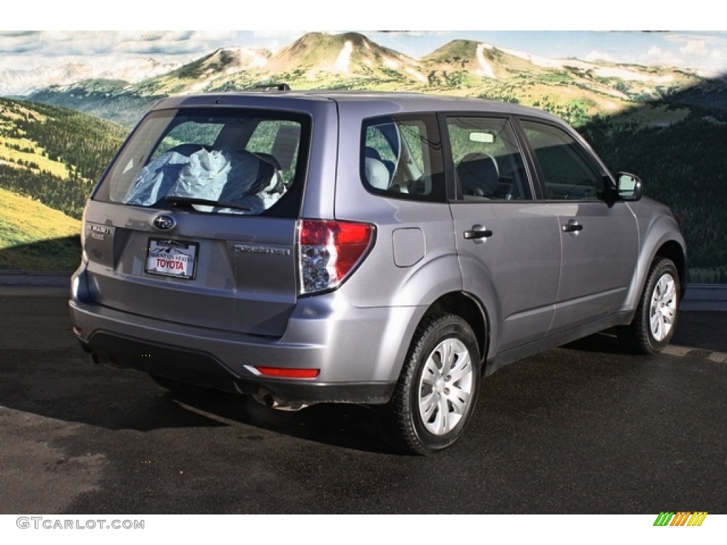 2009 Forester 2.5 X - Steel Silver Metallic / Black photo #3