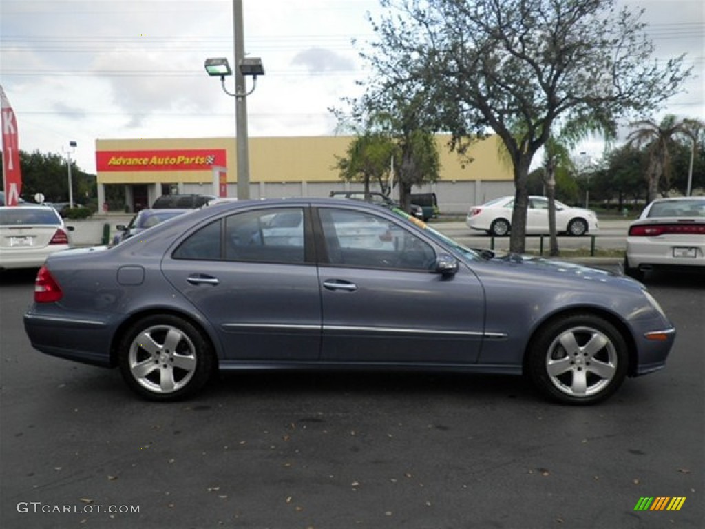 2003 E 500 Sedan - Platinum Blue Metallic / Grey photo #17