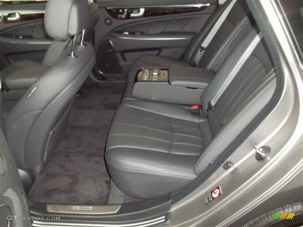 2013 Hyundai Equus Signature Rear Seat Photo #75565936