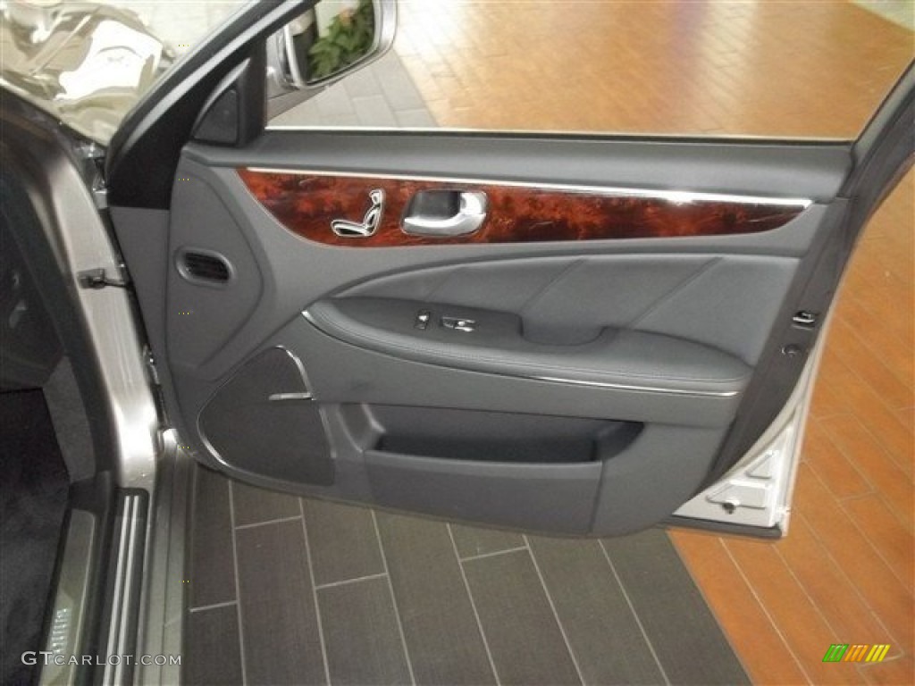 2013 Hyundai Equus Signature Jet Black Door Panel Photo #75566041