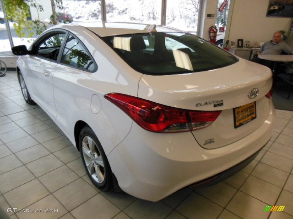 2013 Elantra Coupe GS - Monaco White / Blue photo #6