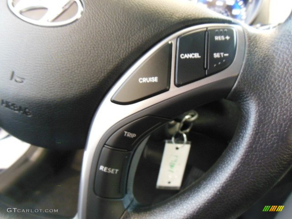 2013 Elantra Coupe GS - Monaco White / Blue photo #22