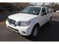 Avalanche White - Frontier SV Crew Cab Photo No. 9