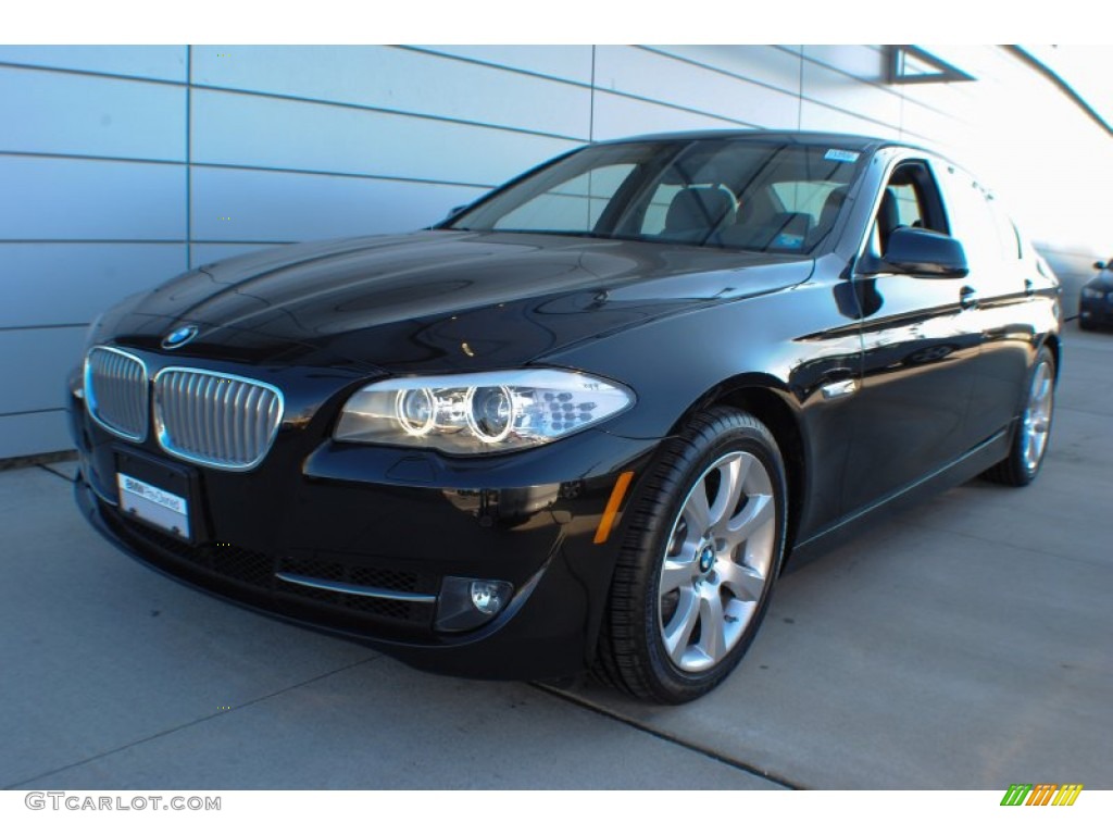 2013 5 Series 550i xDrive Sedan - Black Sapphire Metallic / Black photo #1