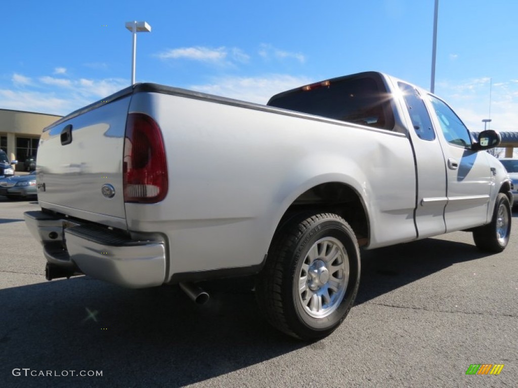 2003 F150 XLT SuperCab - Silver Metallic / Medium Graphite Grey photo #3
