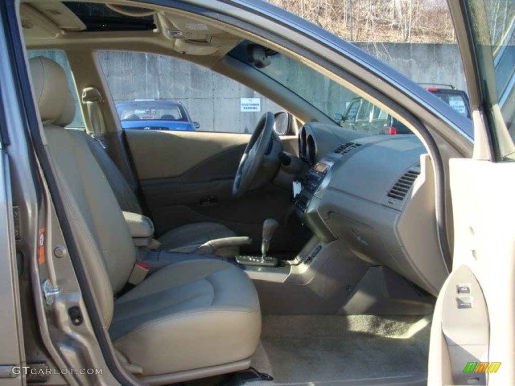 2004 Altima 3.5 SE - Polished Pewter / Blond photo #23