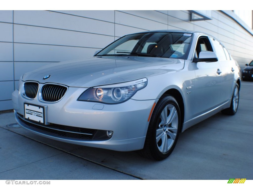 2010 5 Series 528i xDrive Sedan - Titanium Silver Metallic / Black photo #1