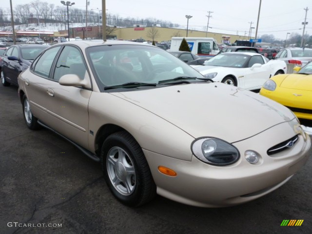 1999 Taurus SE - Light Prairie Tan Metallic / Medium Prairie Tan photo #1