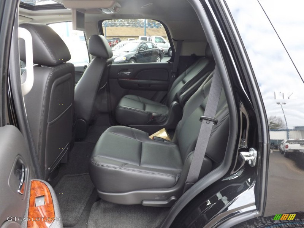2013 Chevrolet Tahoe LTZ Rear Seat Photo #75580305