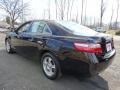 Black - Camry LE Photo No. 8