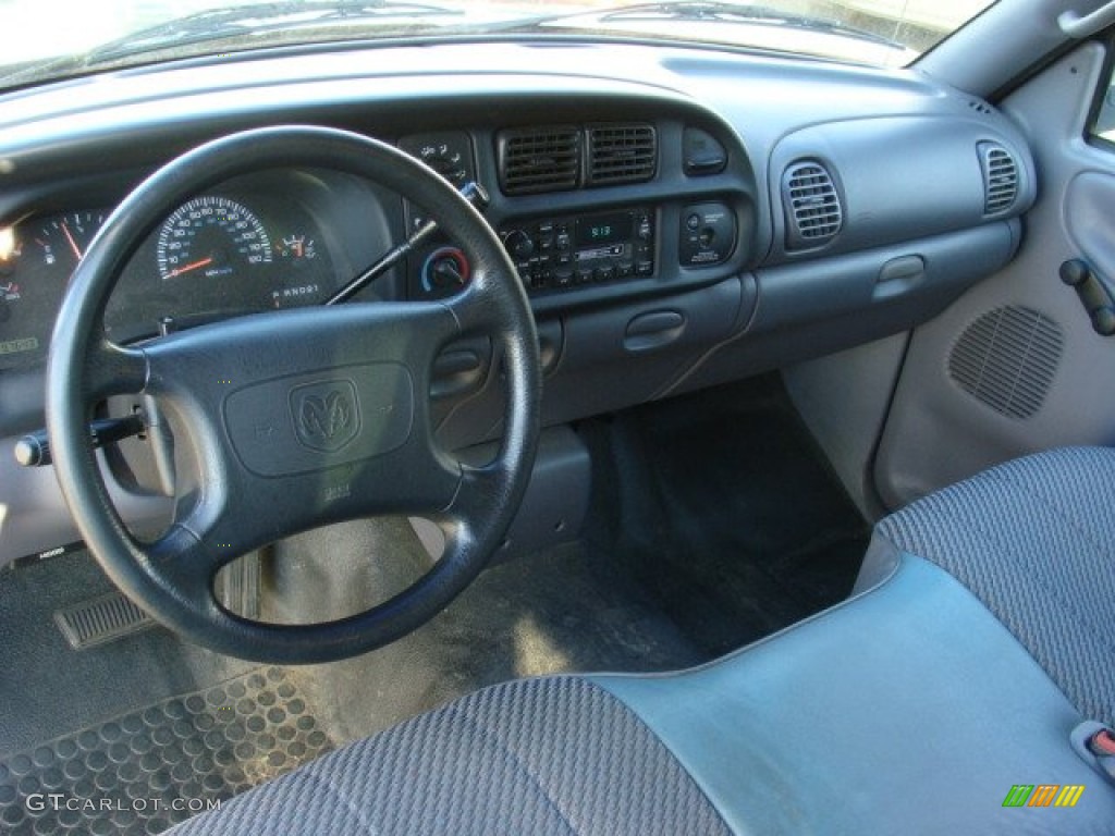 1998 Ram 1500 ST Regular Cab - Emerald Green Pearl / Gray photo #9