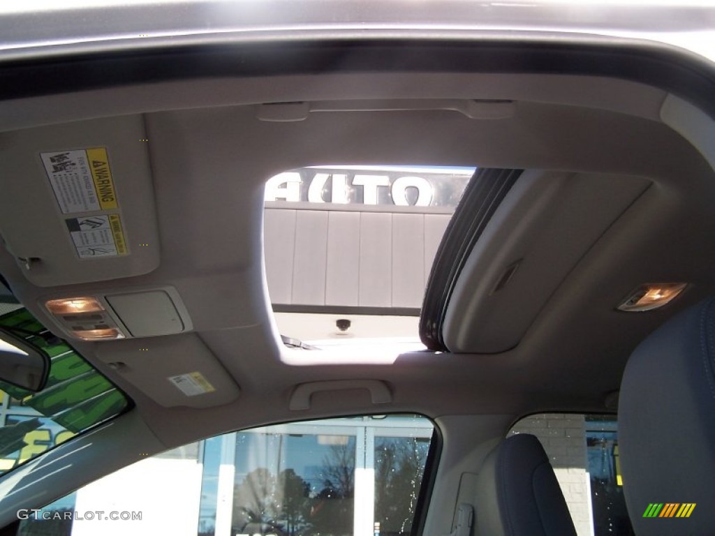 2012 CR-V EX-L - Alabaster Silver Metallic / Gray photo #16