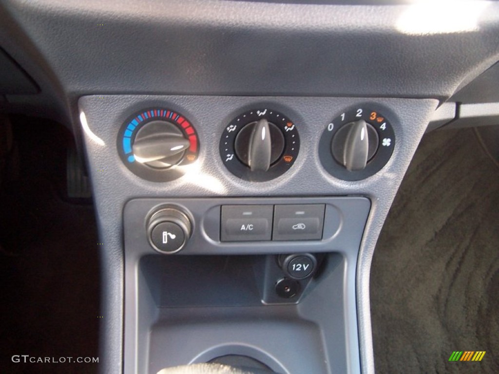 2012 Ford Transit Connect XLT Premium Wagon Controls Photos