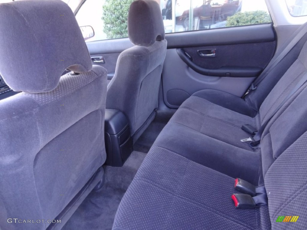 2003 Legacy L Sedan - Regatta Red Pearl / Gray photo #17