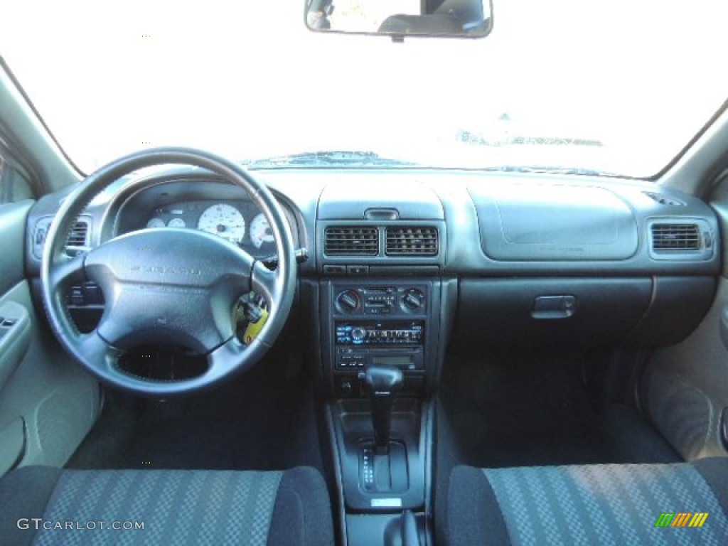 2000 Subaru Impreza 2.5 RS Sedan Gray Dashboard Photo #75589619