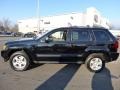 Black - Grand Cherokee Laredo 4x4 Photo No. 9