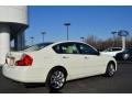 Ivory Pearl - M 35x Sedan Photo No. 3
