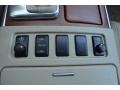 Ivory Pearl - M 35x Sedan Photo No. 38