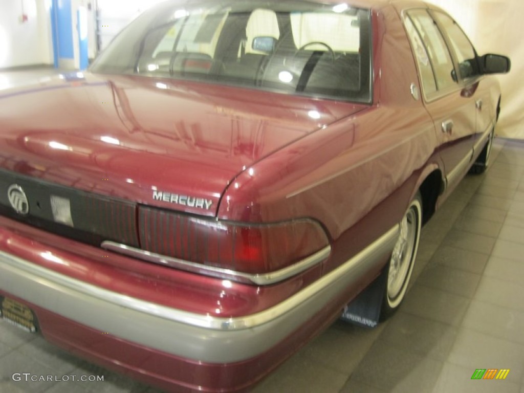 1992 Grand Marquis LS - Medium Red / Black photo #12