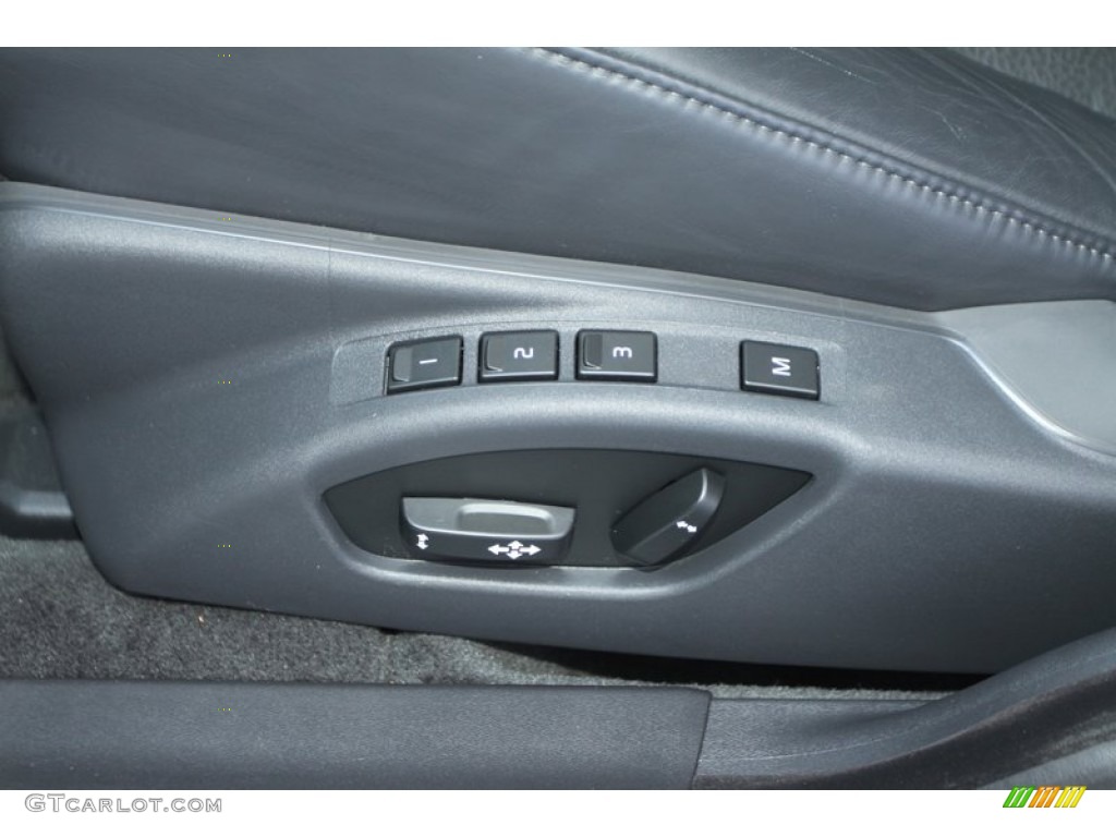 2012 Volvo S80 3.2 Controls Photo #75596921