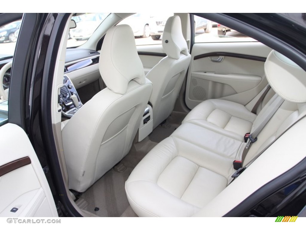Sandstone Beige Interior 2012 Volvo S80 3.2 Photo #75597644