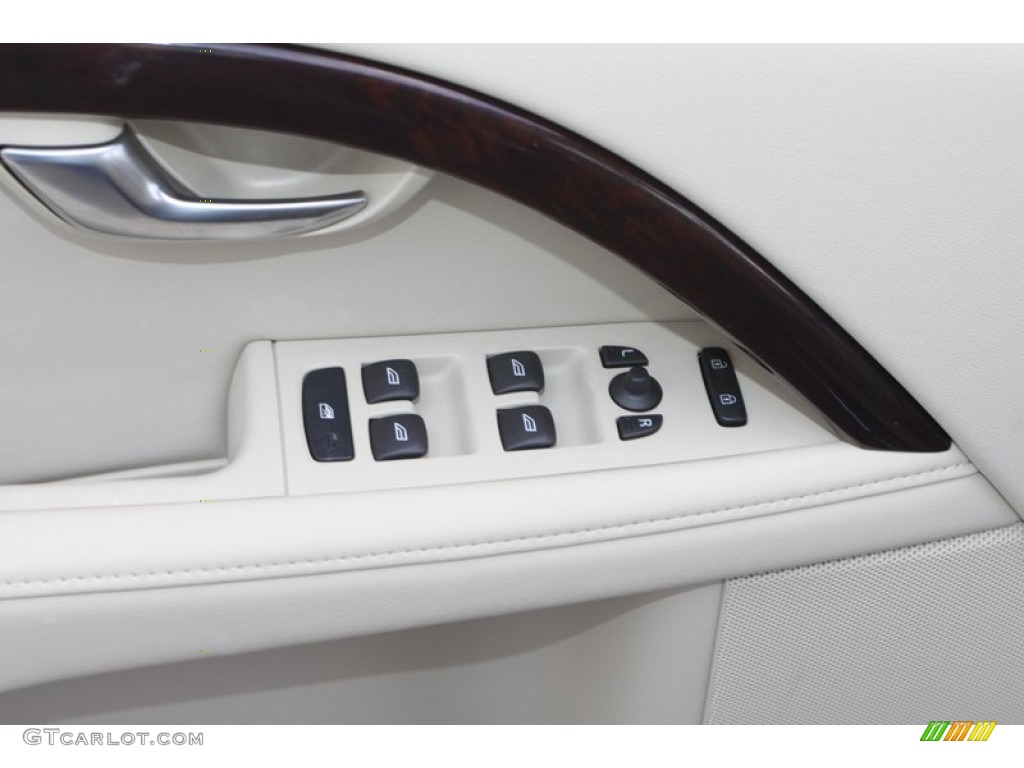2012 Volvo S80 3.2 Controls Photo #75597722