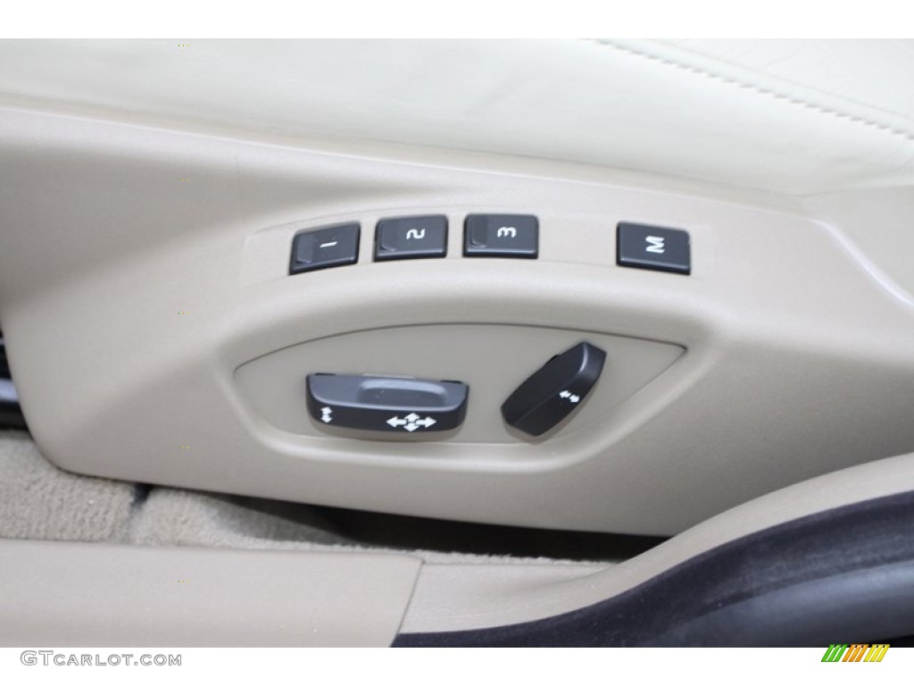 2012 Volvo S80 3.2 Controls Photo #75597728