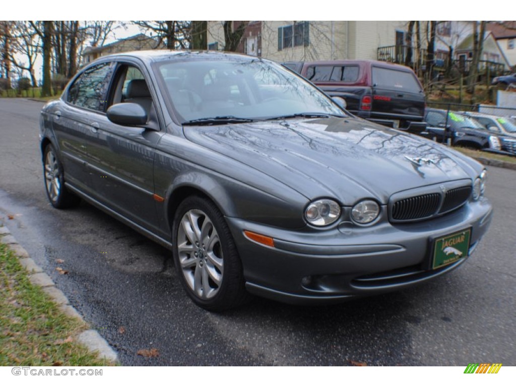 Quartz Metallic 2002 Jaguar X-Type 2.5 Exterior Photo #75597800