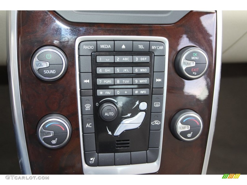 2012 Volvo S80 3.2 Controls Photo #75597852