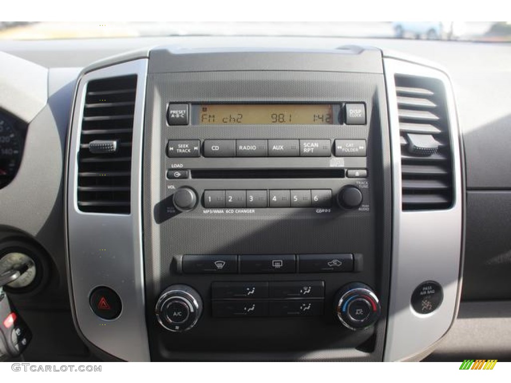 2012 Frontier SV Crew Cab - Super Black / Steel photo #15