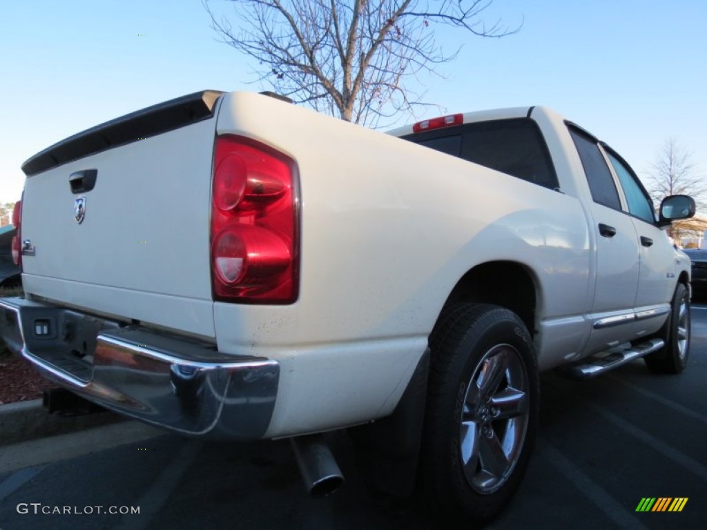 2008 Ram 1500 Big Horn Edition Quad Cab - Cool Vanilla White / Medium Slate Gray photo #3
