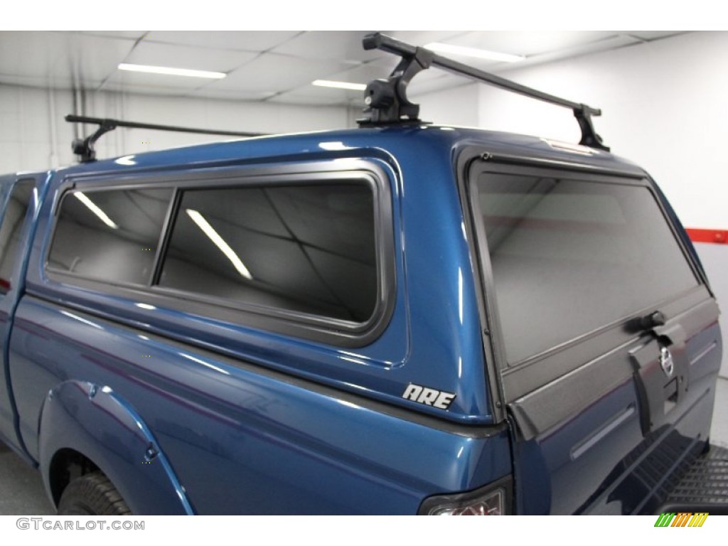 2001 Frontier SC V6 King Cab 4x4 - Electric Blue Metallic / Black photo #16