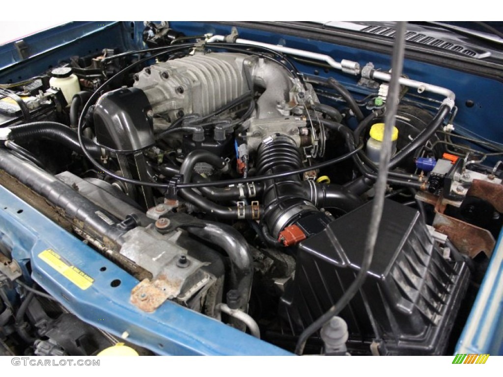 2001 Nissan Frontier SC V6 King Cab 4x4 3.3 Liter Supercharged SOHC 12-Valve V6 Engine Photo #75604340