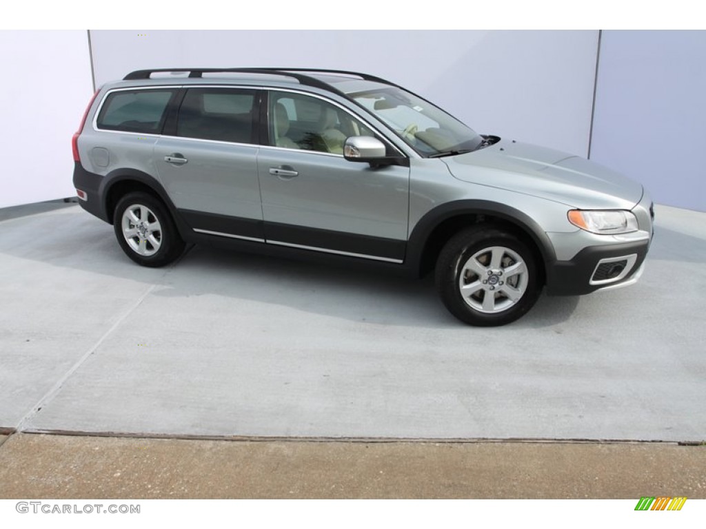 Electric Silver Metallic 2013 Volvo XC70 3.2 Exterior Photo #75605222