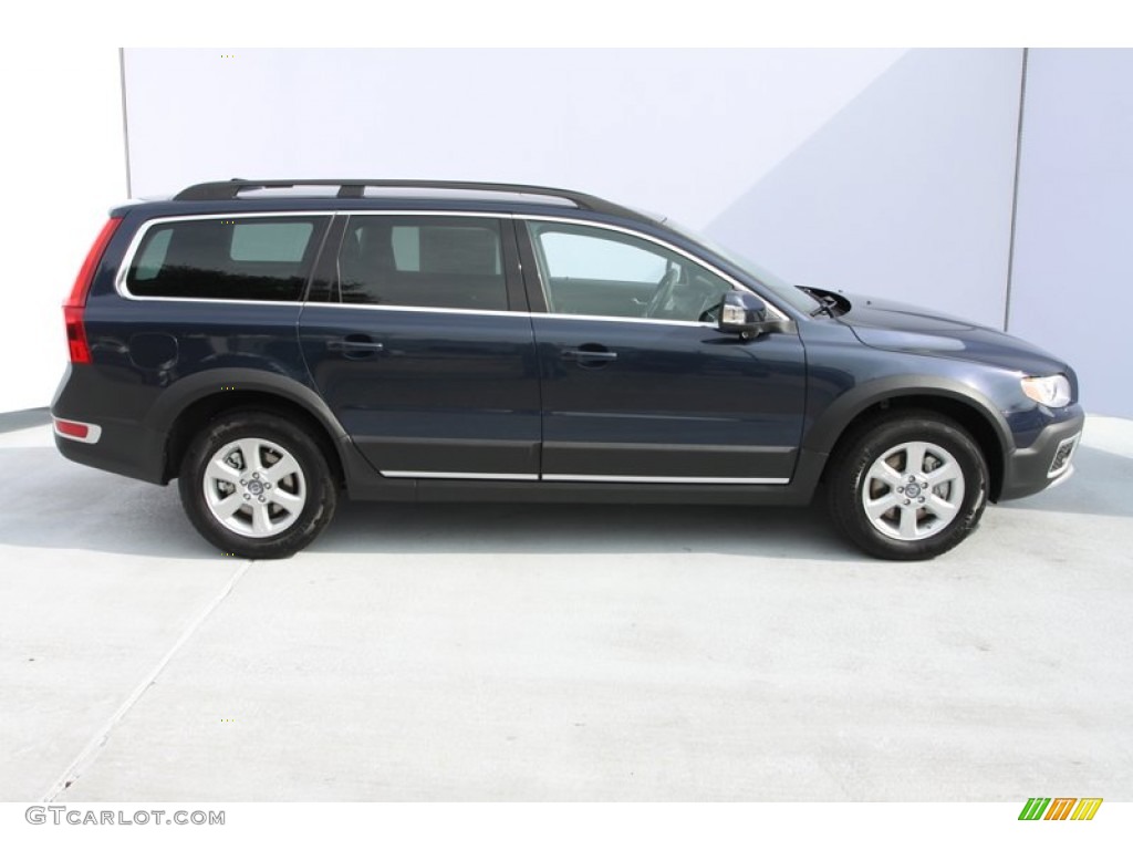2013 XC70 3.2 - Caspian Blue Metallic / Off Black photo #3