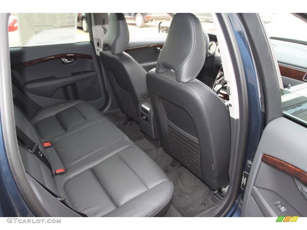 2013 Volvo XC70 3.2 Rear Seat Photo #75605752