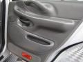 2000 Silver Metallic Ford Expedition XLT 4x4  photo #19