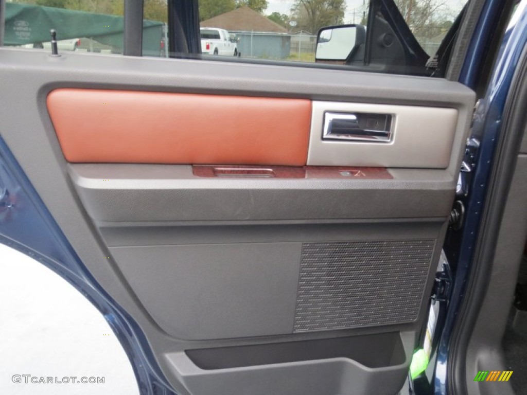 2013 Expedition King Ranch - Blue Jeans / King Ranch Charcoal Black/Chaparral Leather photo #22