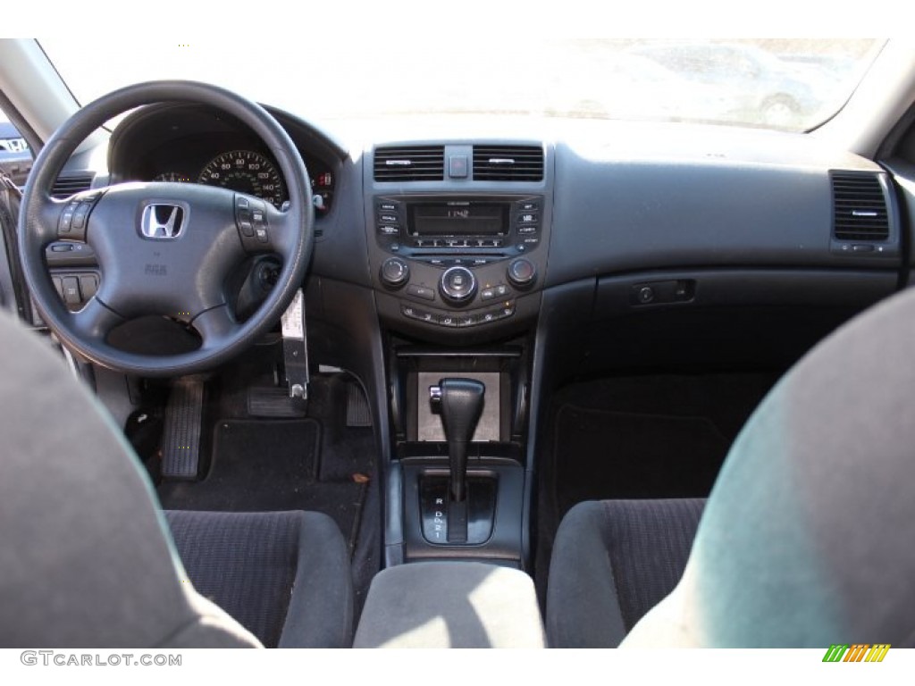 2003 Honda Accord LX V6 Sedan Dashboard Photos