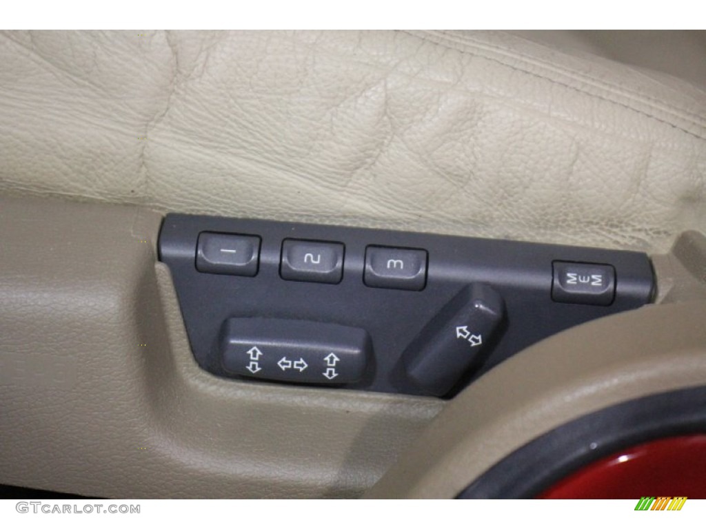 2002 S60 2.4T - Red / Taupe/Light Taupe photo #21
