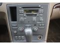 Taupe/Light Taupe Controls Photo for 2002 Volvo S60 #75613566