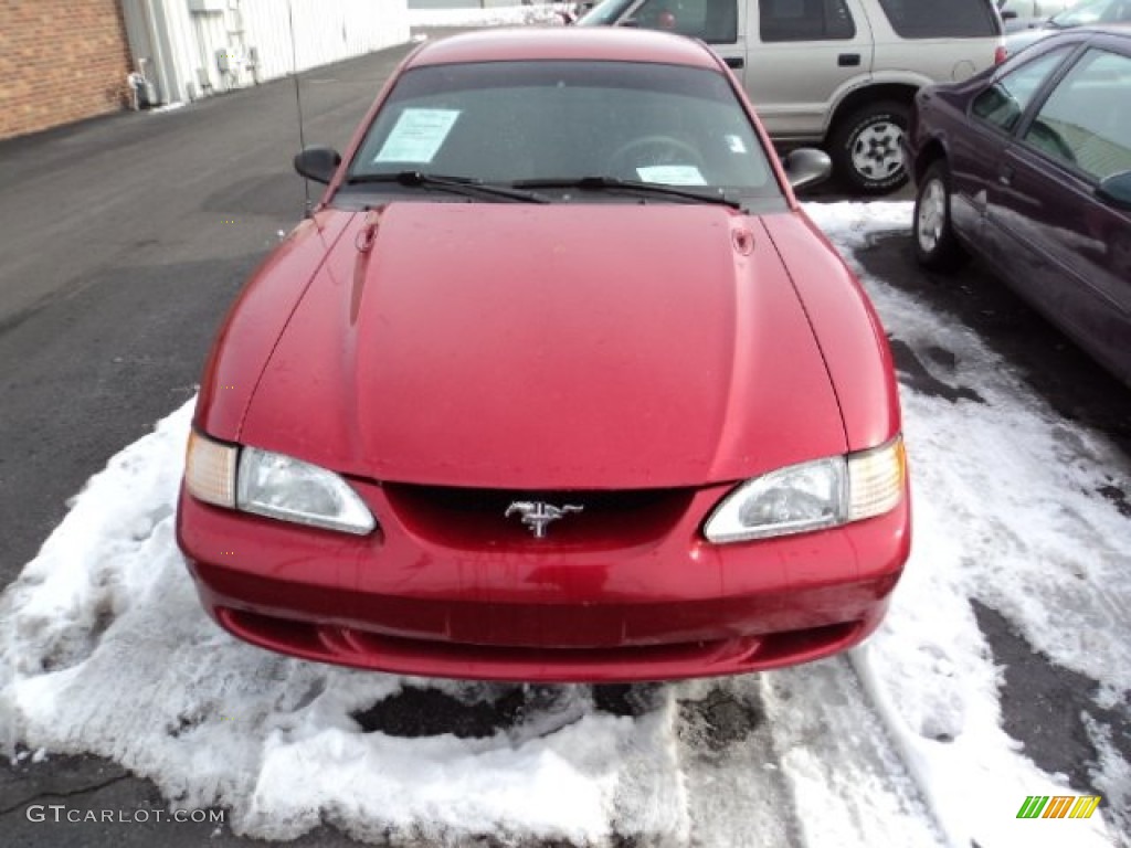 1998 Mustang V6 Coupe - Laser Red / Medium Graphite photo #2