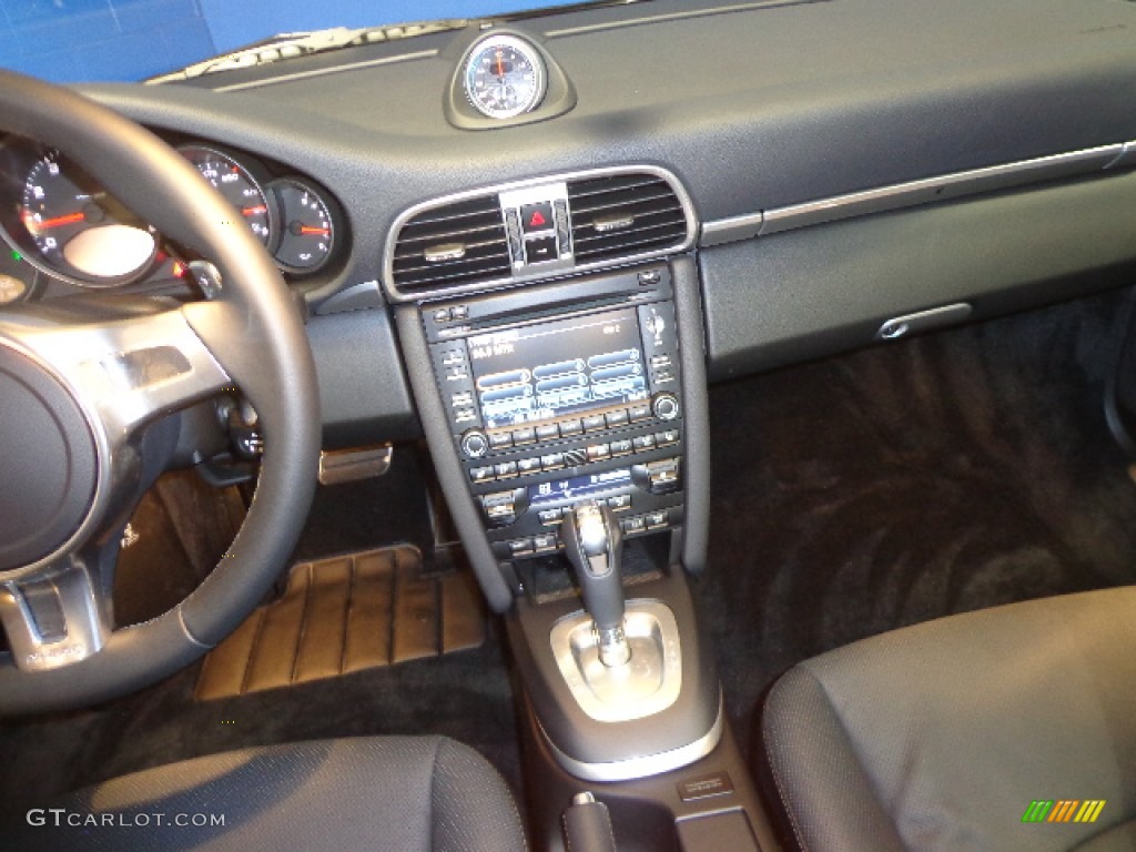 2011 Porsche 911 Carrera S Coupe Controls Photo #75618245