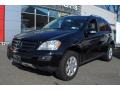 Black - ML 350 4Matic Photo No. 1