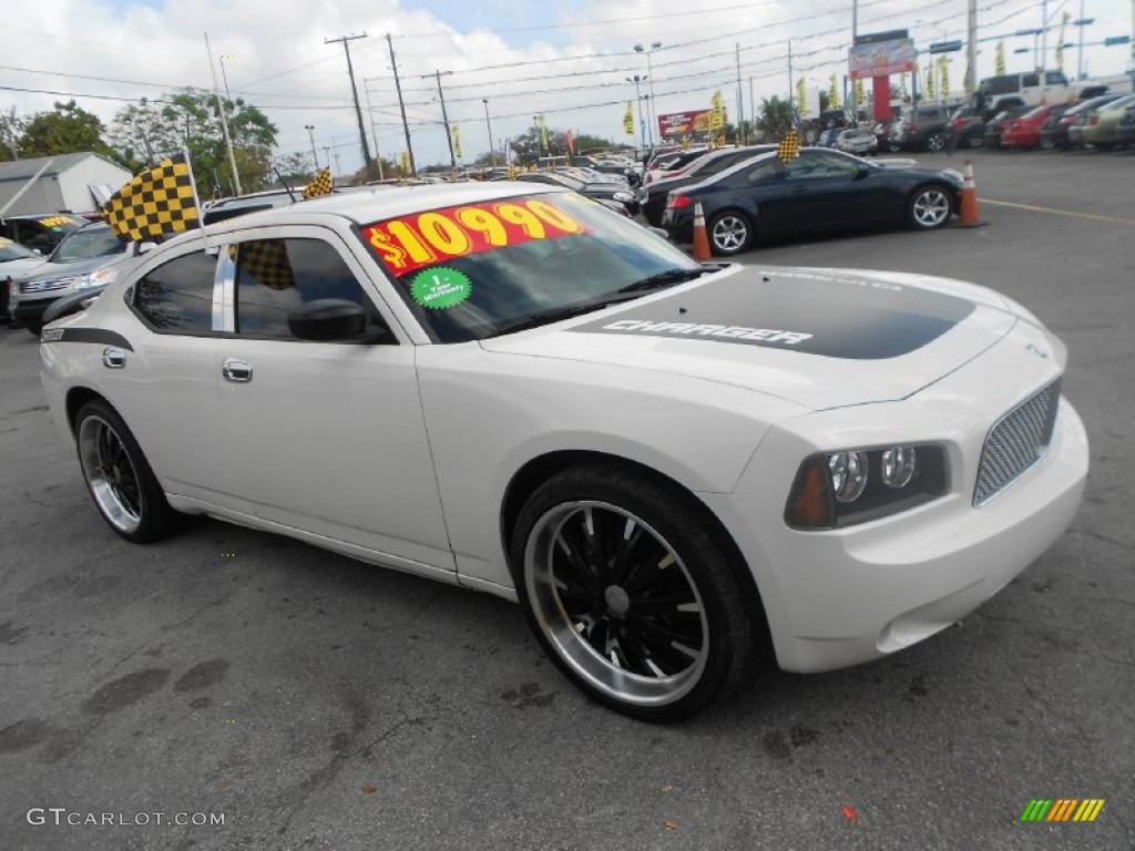2008 Charger SE - Cool Vanilla Clear Coat / Dark/Light Slate Gray photo #9