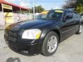 2005 Brilliant Black Crystal Pearl Dodge Magnum R/T  photo #3