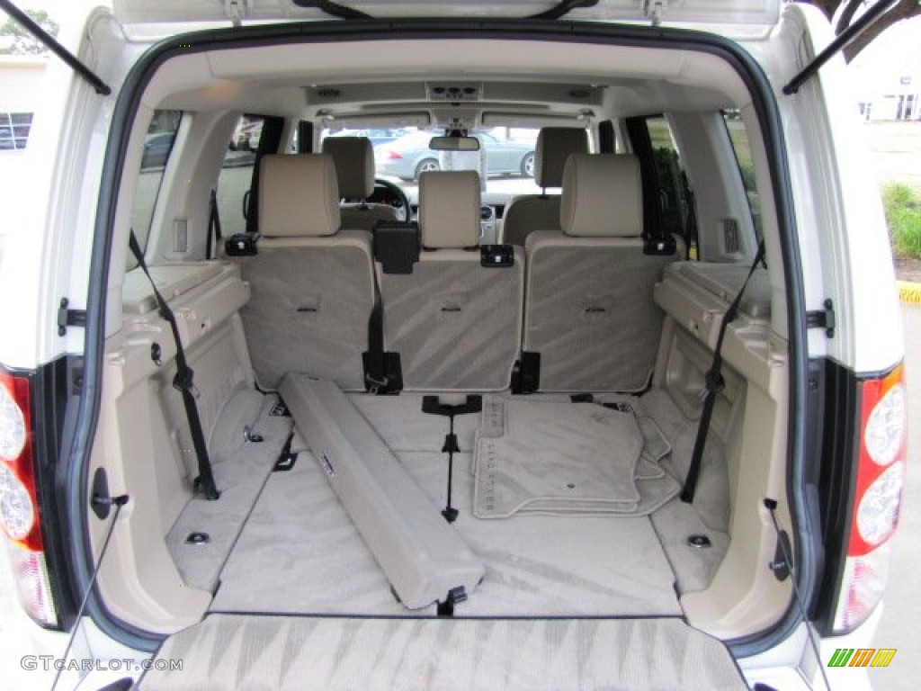 2010 Land Rover LR4 V8 Trunk Photo #75624789