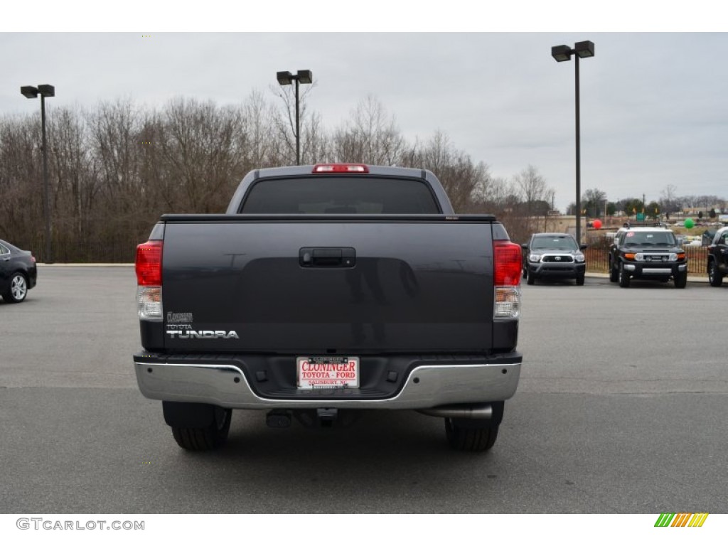 2013 Tundra Platinum CrewMax - Magnetic Gray Metallic / Black photo #4