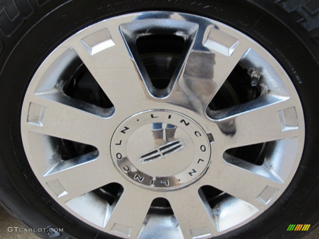 2004 Lincoln Navigator Luxury 4x4 Wheel Photo #75626613